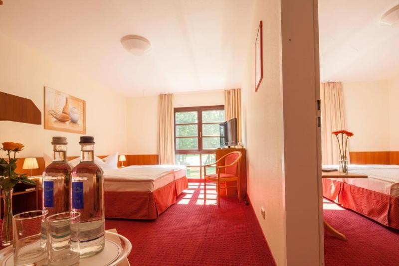 Kim Hotel Im Park Dresden Exterior foto
