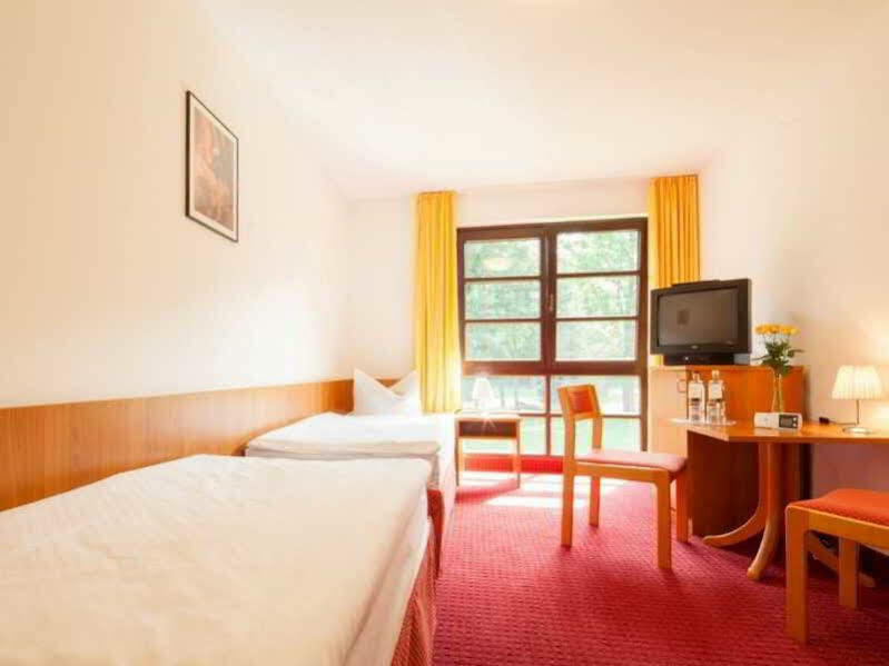 Kim Hotel Im Park Dresden Exterior foto