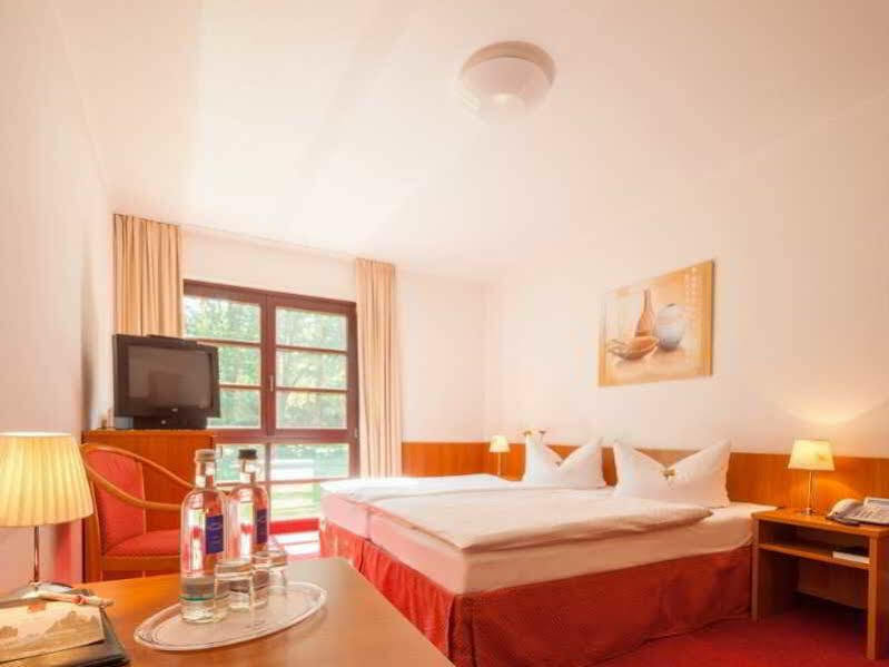 Kim Hotel Im Park Dresden Exterior foto